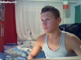 18yr old jerking on cam
